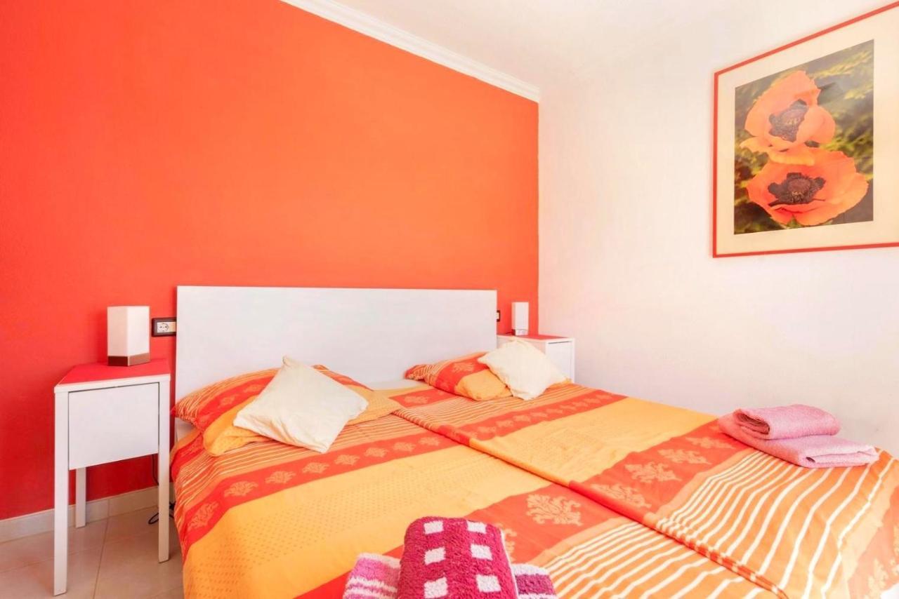 Remarkable 2-Bed House In Arona Arona  Dış mekan fotoğraf